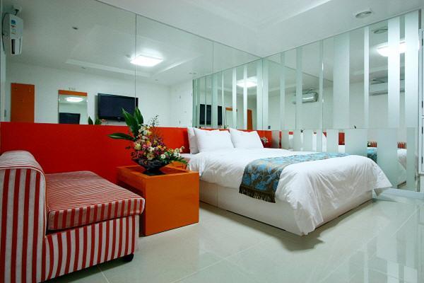 Hotel Cleopatra Ilsan Kōyō Room photo